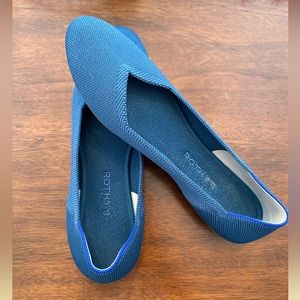 Rothy’s Deep Ocean flats. Size 9.5. Great condition!
